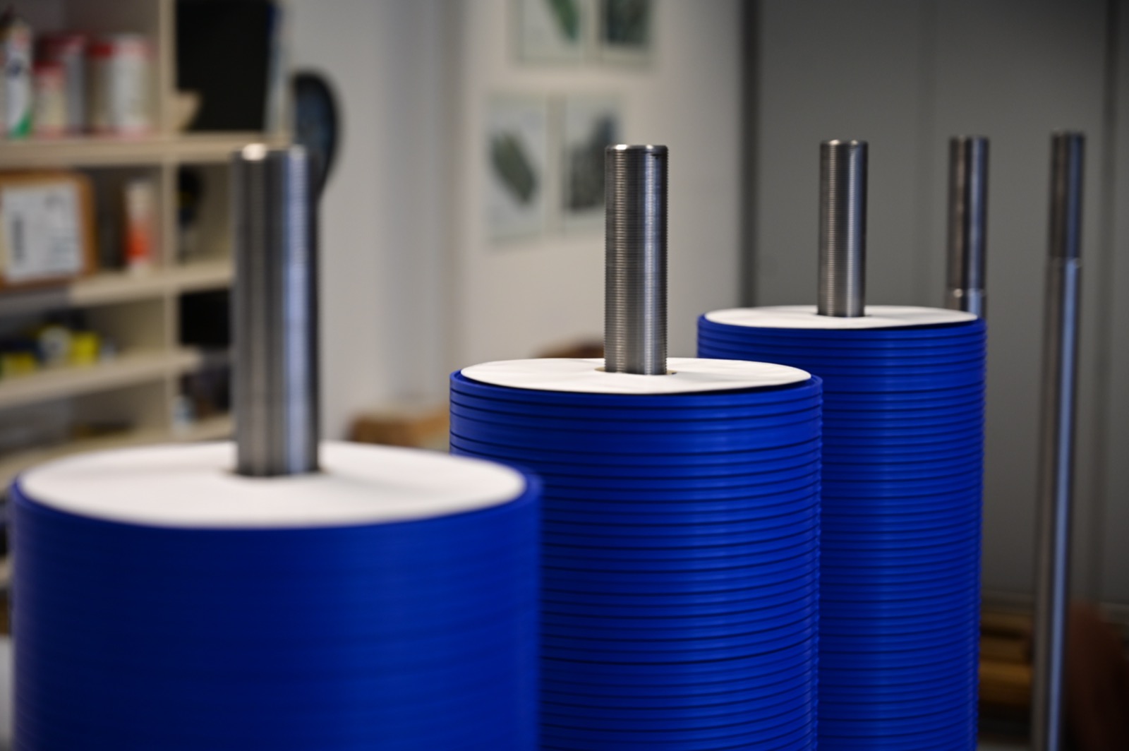 Blue RCDT membrane discs used in ROTREAT reverse osmosis systems